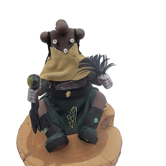 Vintage Mudhead sitting Kachina signed Dada Yazzie - Picture 3 of 11